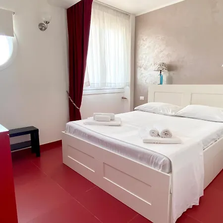 Rosso E Blu Sunny Apartment